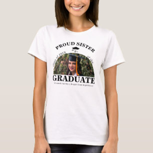 Stolze Schwester des Absolventen Senior T-Shirt