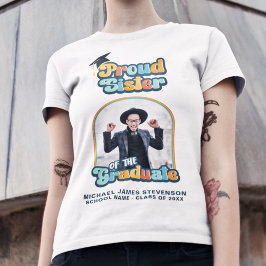 Stolze Schwester des Graduierten Foto Groovy Retro T-Shirt