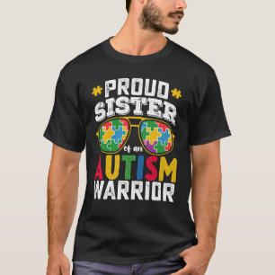 Stolze Schwester einer Familie des Autismus Kriege T-Shirt