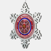 Stolzer amerikanischer Feuerwehrmann Schneeflocken Zinn-Ornament (Rechts)