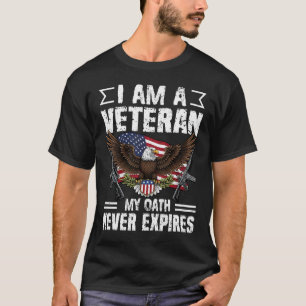 Stolzer amerikanischer Veteran Mein Eid läuft nie  T-Shirt