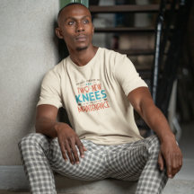 stolzer Besitzer zweier neuer Knie