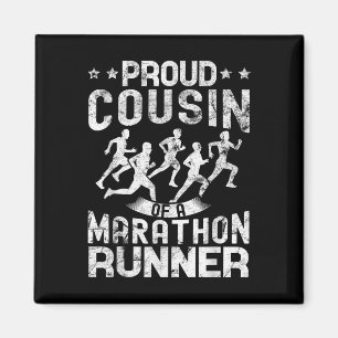 Stolzer Cousin eines Marathon-Runner-Cousins gibt Magnet