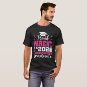 Stolzer Elternteil eines Kindergarten-Absolventen T-Shirt (Vorne ganz)