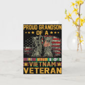 Stolzer Enkel einer vietnamesischen Veteranenflagg Karte (Gelbe Blume)