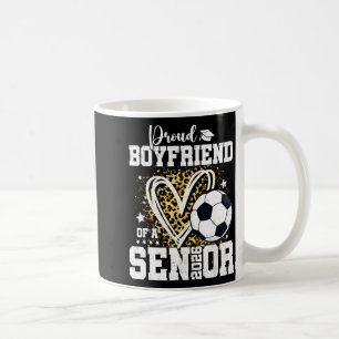 Stolzer Freund einer Abschlussfeier im Fußball 202 Kaffeetasse