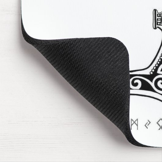 Stolzer heidnischer Mousepad (Ecke)