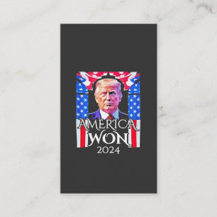 Stolzer Maga Amerikaner Trump gewann am Tag der Am