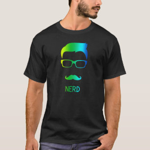 Stolzer Nerd mit Brille und Mustache T-Shirt