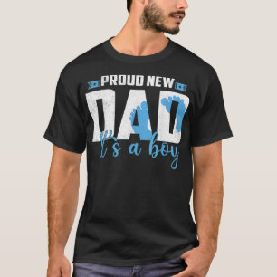 Stolzer neuer Vater, es ist ein Junge Schwangersch T-Shirt