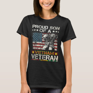 Stolzer Sohn von Vietnam Veteran US Flag T-Shirt
