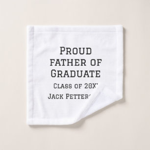 Stolzer Vater der Graduiertenklasse von 20XX fügen Waschlappen