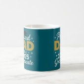 Stolzer Vater eines Absolventen von 2025 Kaffeetasse (Mittel)