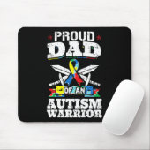 Stolzer Vater eines autistischen Kriegers Mousepad (Mit Mouse)
