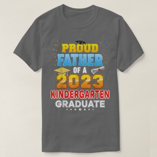 Stolzer Vater eines Kindergartenstudiums der Klass T-Shirt (Design vorne)