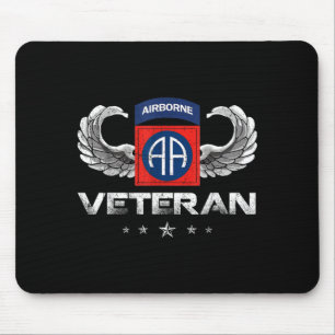 Stolzer Veteran des 82. Luftlandedivisions Fallsch Mousepad