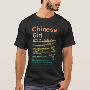 Stolzes chinesisches Mädchen mit chinesischem kult T-Shirt