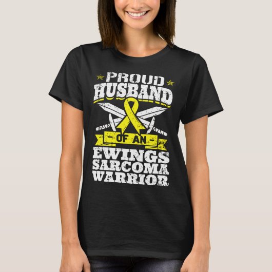 Stolzes Ehemann eines Ewings Sarcoma Krieger Aware T-Shirt (Vorderseite)