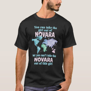 Stolzes Mädchen aus Novara Umzug aus Novara T-Shirt