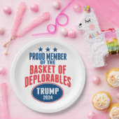 Stolzes Mitglied im Korb der Bedauernswerte - Trum Pappteller (Party)