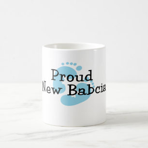 Stolzes neues Babcia-Baby-Jungen-Fußabdrücke Kaffeetasse