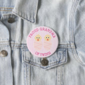Stolzes neues Oma der Zwillinge-Taste pink Button (Beispiel)