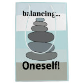 Stone Balancing Mittlere Geschenktüte (Vorderseite)