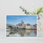 Stone Bridge in Regensburg, Deutschland (Stehend Vorderseite)