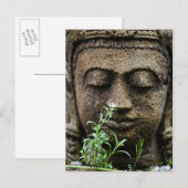 Stone Garden Statue with flower Postkarte (Vorne/Hinten)