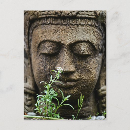 Stone Garden Statue with flower Postkarte (Vorderseite)