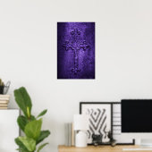 Stone Gothic Cross in Lila Poster (Heimbüro)