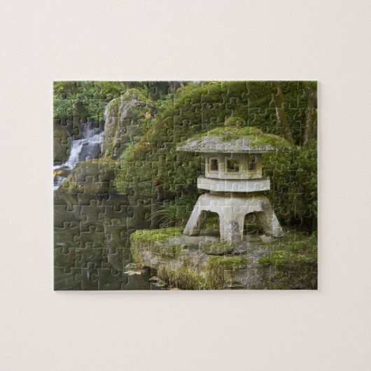 Stone lantern and Heavenly Falls Puzzle (Horizontal)