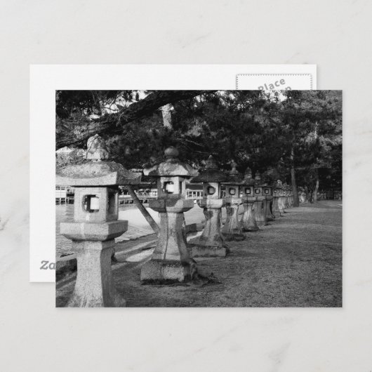 Stone Lanterns Postkarte (Vorne/Hinten)