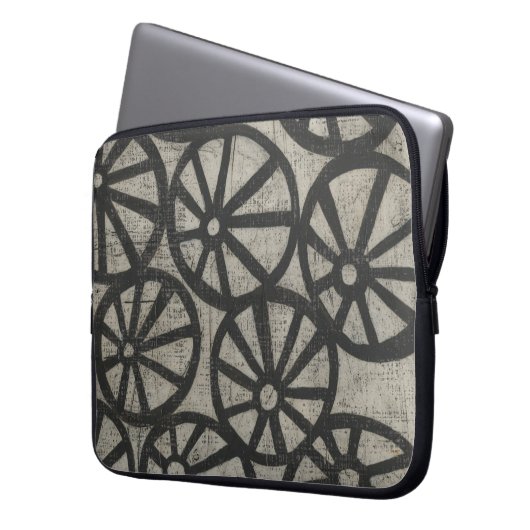 Stone - Räder Laptopschutzhülle (Vorderseite Links)