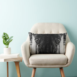 Stone Wings Skull Lendenkissen