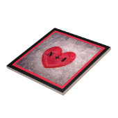 Stonealkes Herz in Karierter Schwarz-Rot-Monogramm Fliese (Seite)