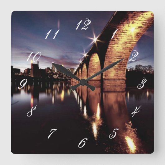 Stonearch Skyline Quadratische Wanduhr (Vorderseite)