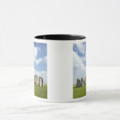 Stonehenge (ca. 2500 v. Chr.), UNESCO World Tasse (Zentrum)