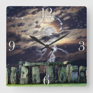 Stonehenge Mystical Druid Art History Clock Quadratische Wanduhr