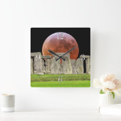 Stonehenge Stehend Stones & Blood Moon 2 Quadratische Wanduhr (Zuhause)