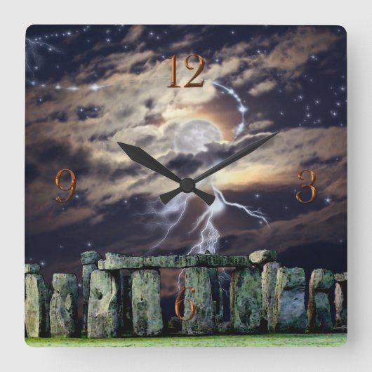 Stonehenge Stehend Stones & Moon Fantasy Quadratische Wanduhr (Vorderseite)