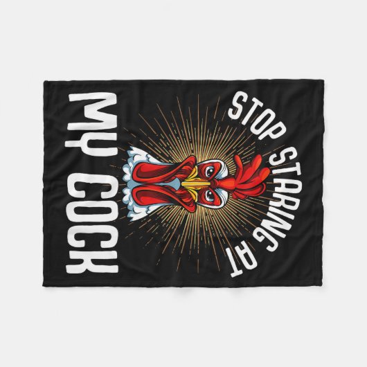 Stop Staring At My Funny Farmer Sarcastic Chicken Fleecedecke (Vorderseite (Horizontal))