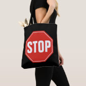 STOPP-Signatur Tasche (Von Nahem)