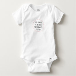 Stoppen der lustigen Mommie-Baby-Trage Baby T-shirt