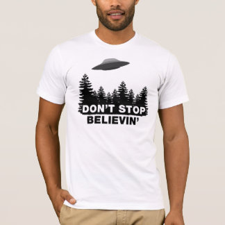 Stoppen Sie nicht Believin (UFO) T-Shirt
