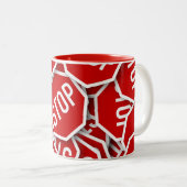 Stoppschild Zweifarbige Tasse (VorderseiteRechts)