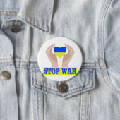 Stoppt den Krieg Das Herz der ukrainischen Flagge Button (Beispiel)