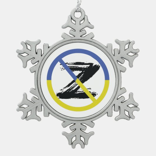 Stoppt den Krieg in der Ukraine Keuchhuhn Schneeflocken Zinn-Ornament (Vorderseite)