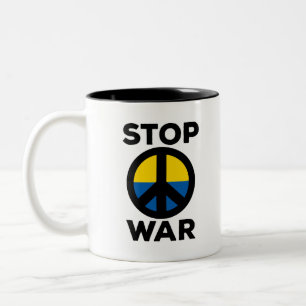 Stoppt die Kriegsflagge in der Ukraine Zweifarbige Tasse