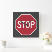 Stoppt die Uhr am Sign Square (Zuhause)